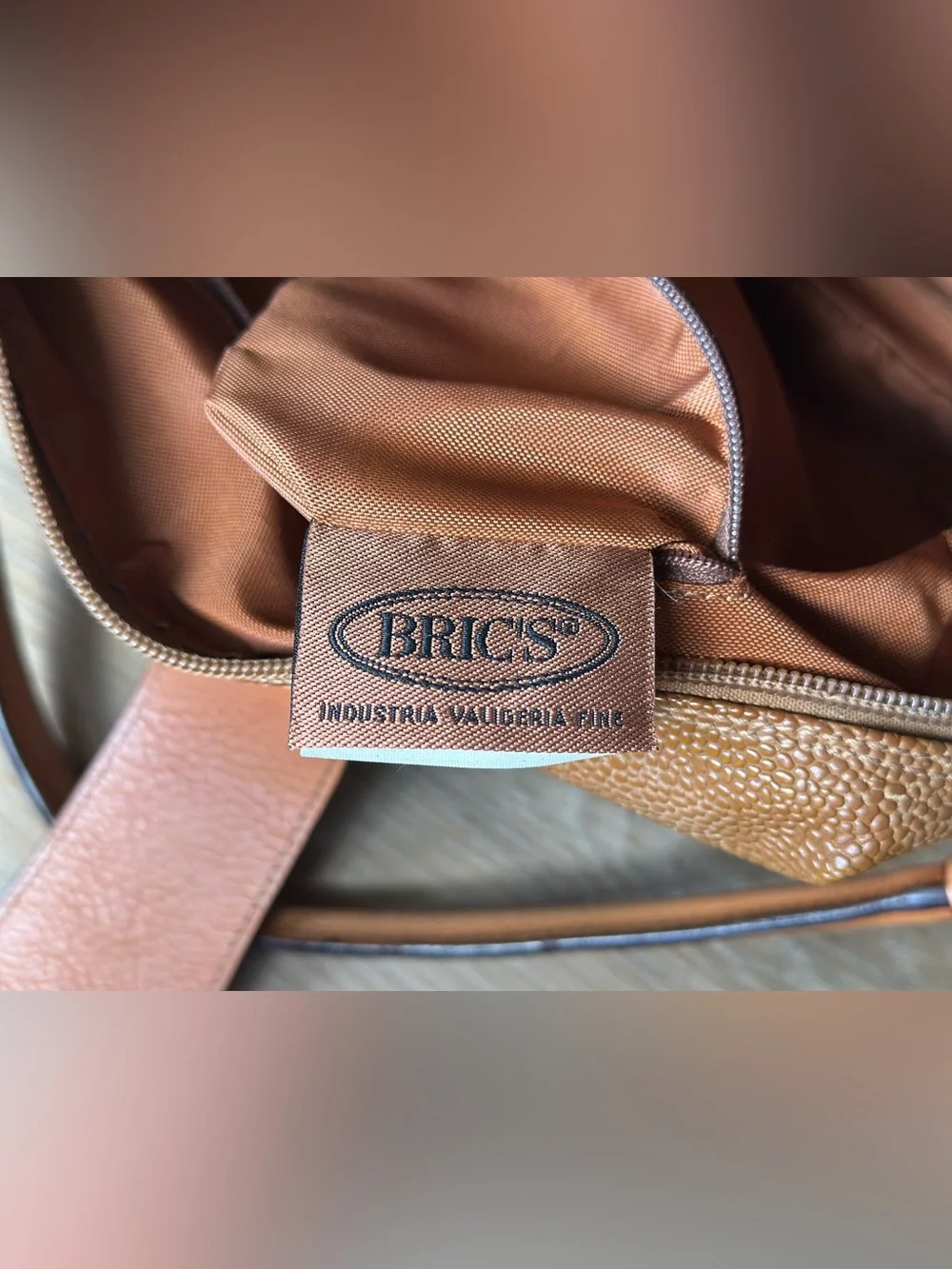 Vintage Brics Italy Brown Textured Shoulder Bag Leather Trim Purse Y2K 90s